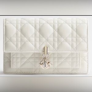 My Dior Daily Pouch with Chain (cream/latte)